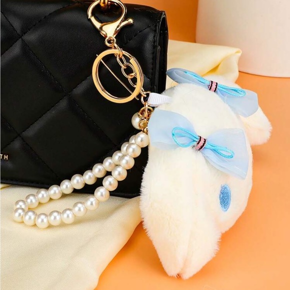 Sanrio Cinnamoroll Pearl Chain Cute Keychain Exquisite Bag Car Pendant - Picture 5 of 6